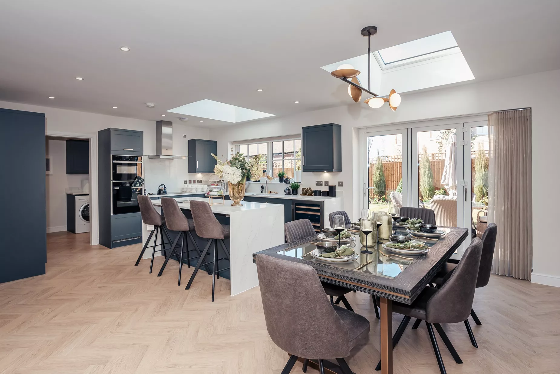 Open plan kitchen dining space at Alderley Gardens